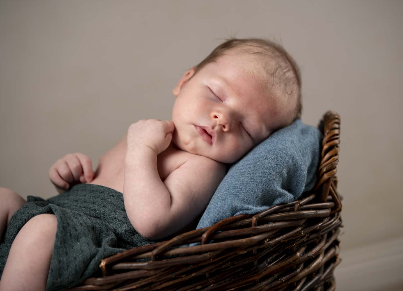 baby neugeborene fotograf fotostudio marburg alsfeld 144