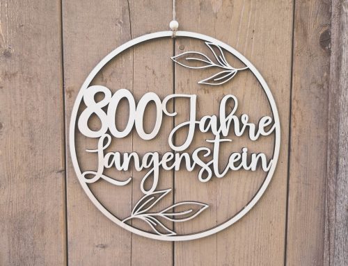800 Jahre Langenstein – Laser Holzschnitt von Nadine Lauritis