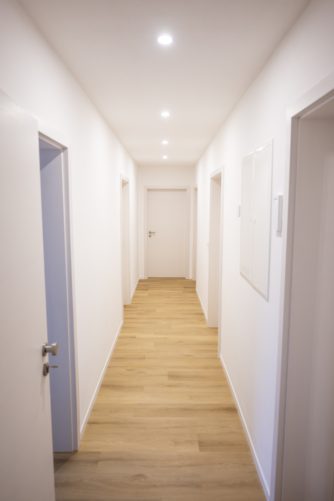 wohnung og flur innen