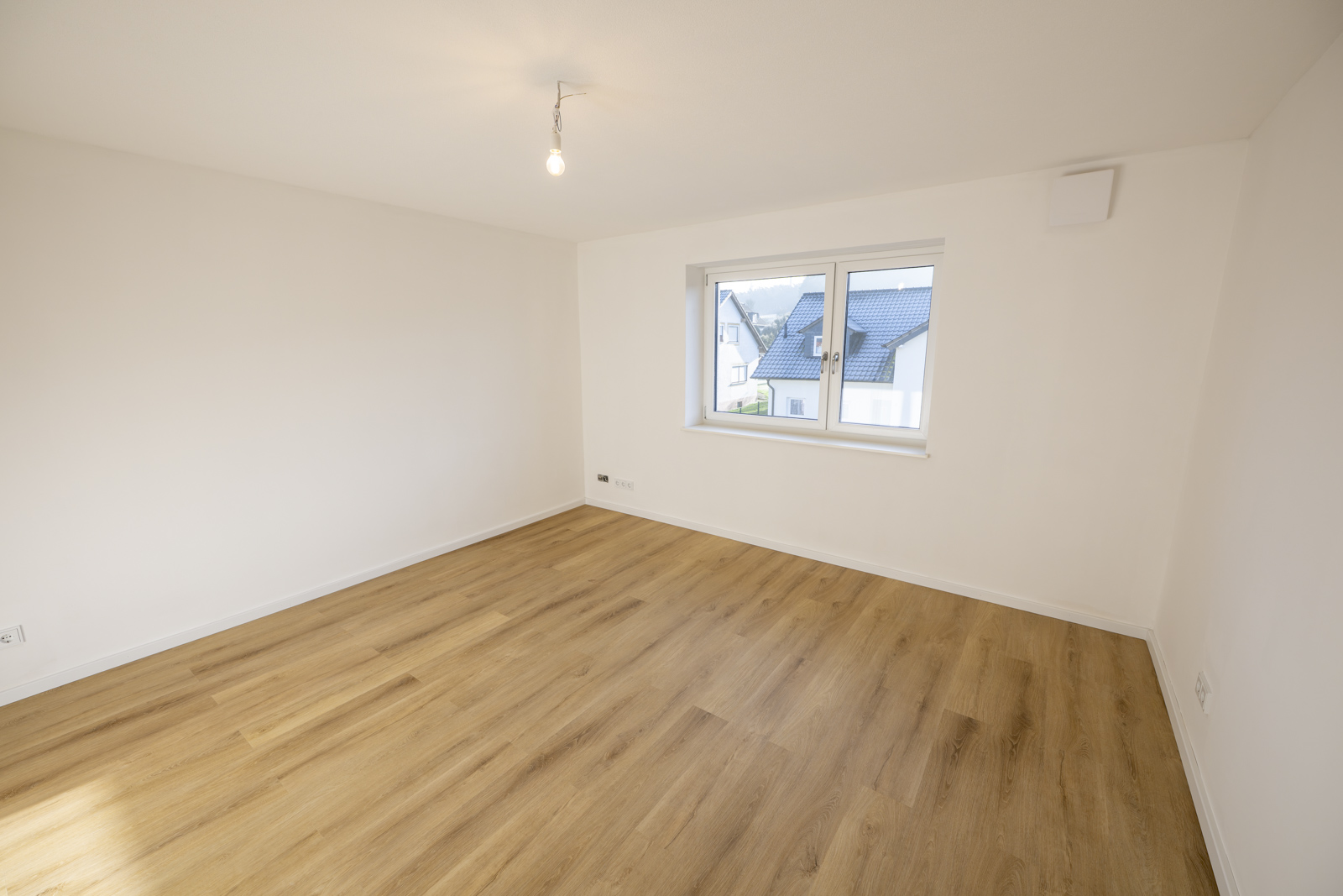 wohnung og schlafzimmer