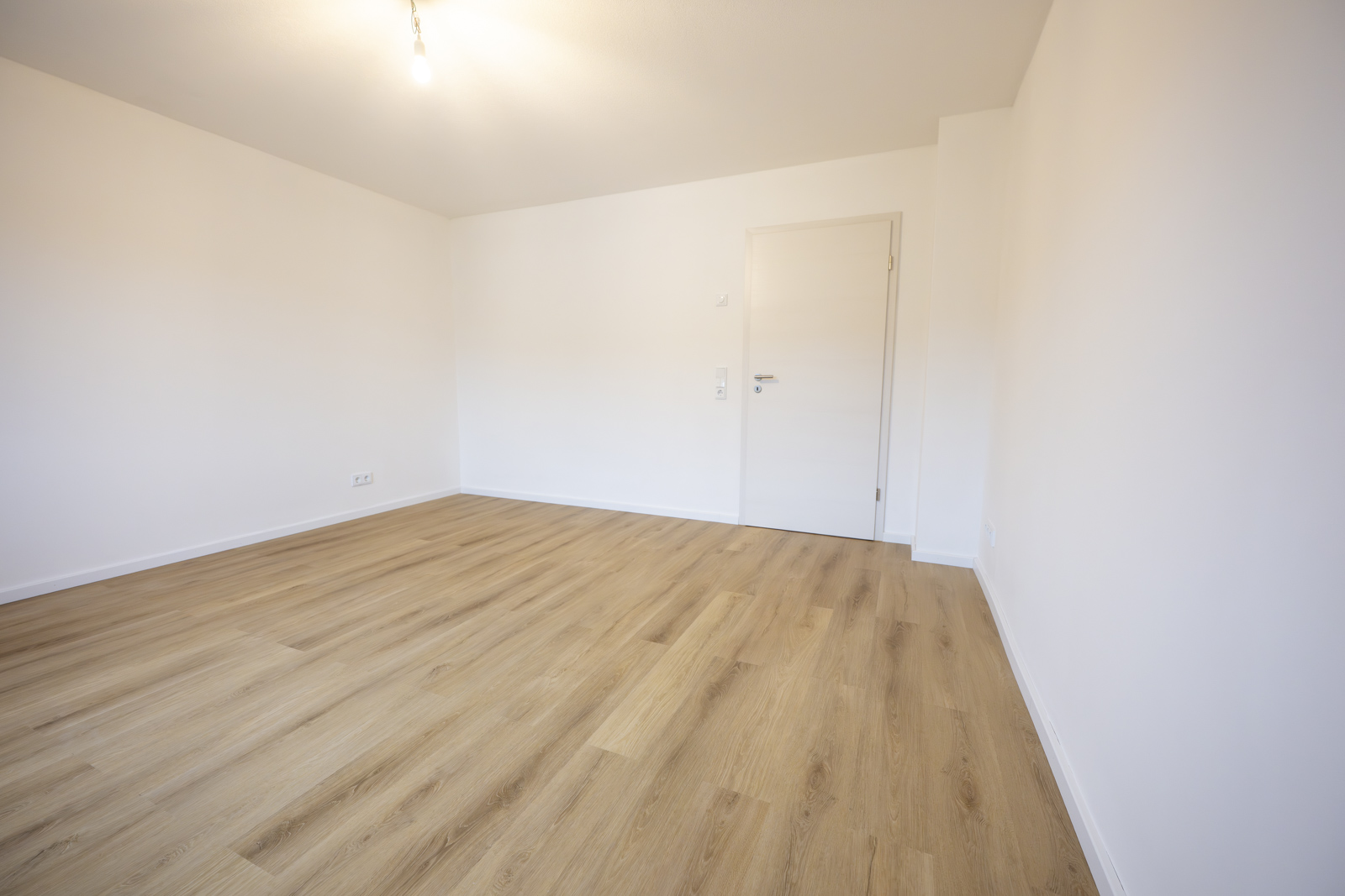 wohnung og schlafzimmer